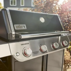 Barbecue à gaz en acier émaillé noir Weber Genesis E-415 - 68,5 x 164 x 122 cm