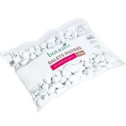 Galets de marbre blanc de Carrare calibre 20 à 40 mm en sac de 10 kg