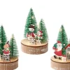 Scénette de Noël sur socle en bois avec figurine rouge et sapins verts à micro LED blanc chaud  - Ø 8 x H 12,5 cm
