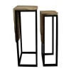 Table d’appoint en teck à socle noir - 23 x 22 x 70 cm
