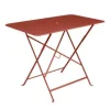 Table pliante en acier coloris ocre rouge Bistro Fermob - 97 x 57 x 74 cm